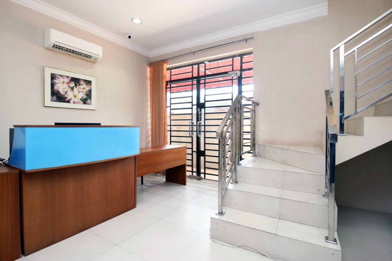 Safina Inn Syariah Sekupang Batam Esterno foto