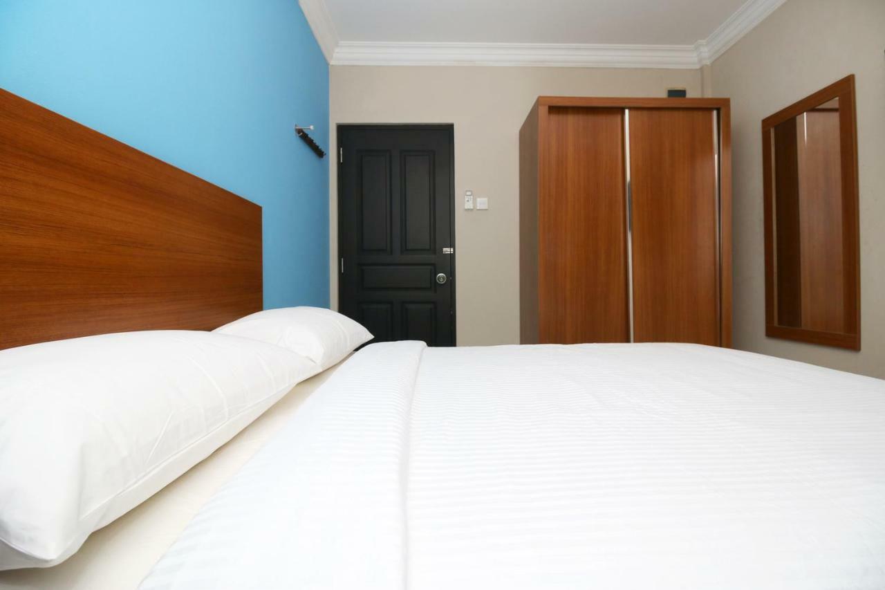 Safina Inn Syariah Sekupang Batam Esterno foto